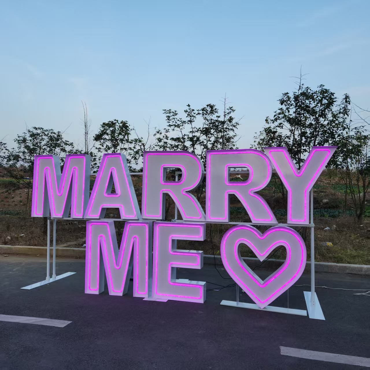 MARRY ME – metalowe, neonowe t – Event Party Supply Rental recenzja i cena